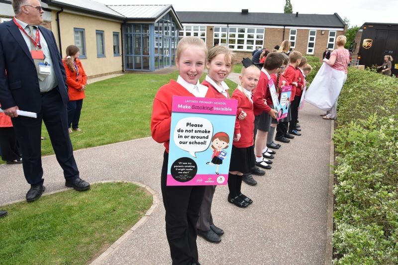 Other image for Parents urged to stub it out in school ‘smoking ban’